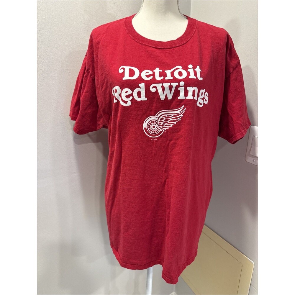 Detroit Red Wings 1979-2017 NHL Hockey Red Graphic T Shirt Sz XL